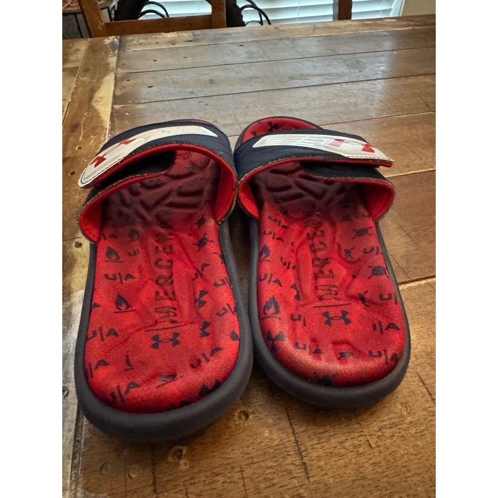 Under Armour Ignite Mercenary Kids Slides Red Navy Blue 3023781-601 Size 3Y - Picture 3 of 7